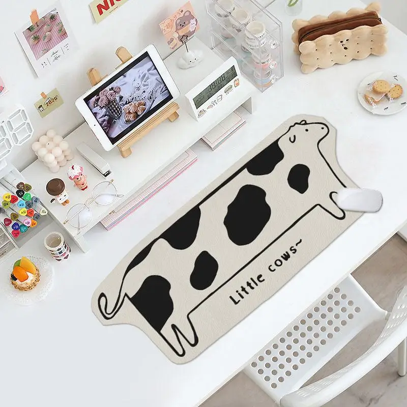 かわいい猫ゲーマーデスクマット革牛大型カーペットかわいいラッ - Cow Mat Rubber のレビューと価格